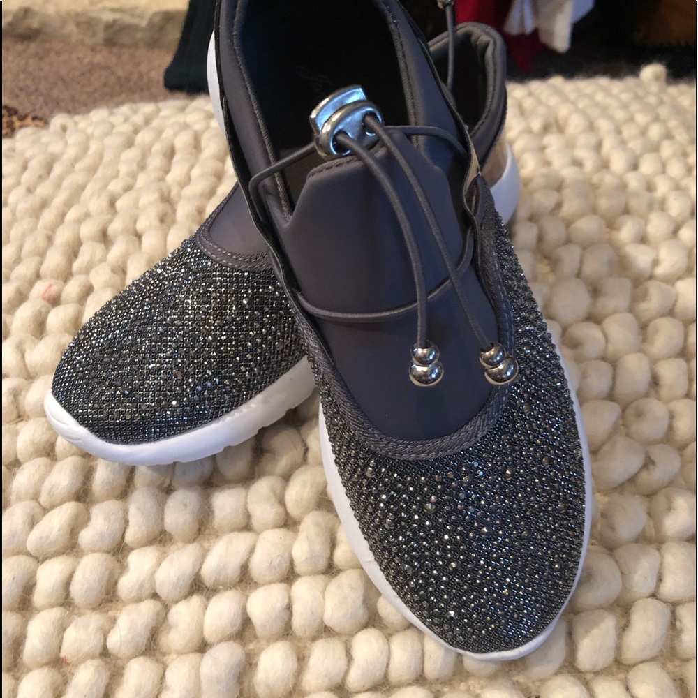 Sparkle tennis shoes